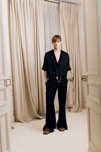 Look 25